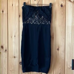 Elegant Black Lace Strapless Dress